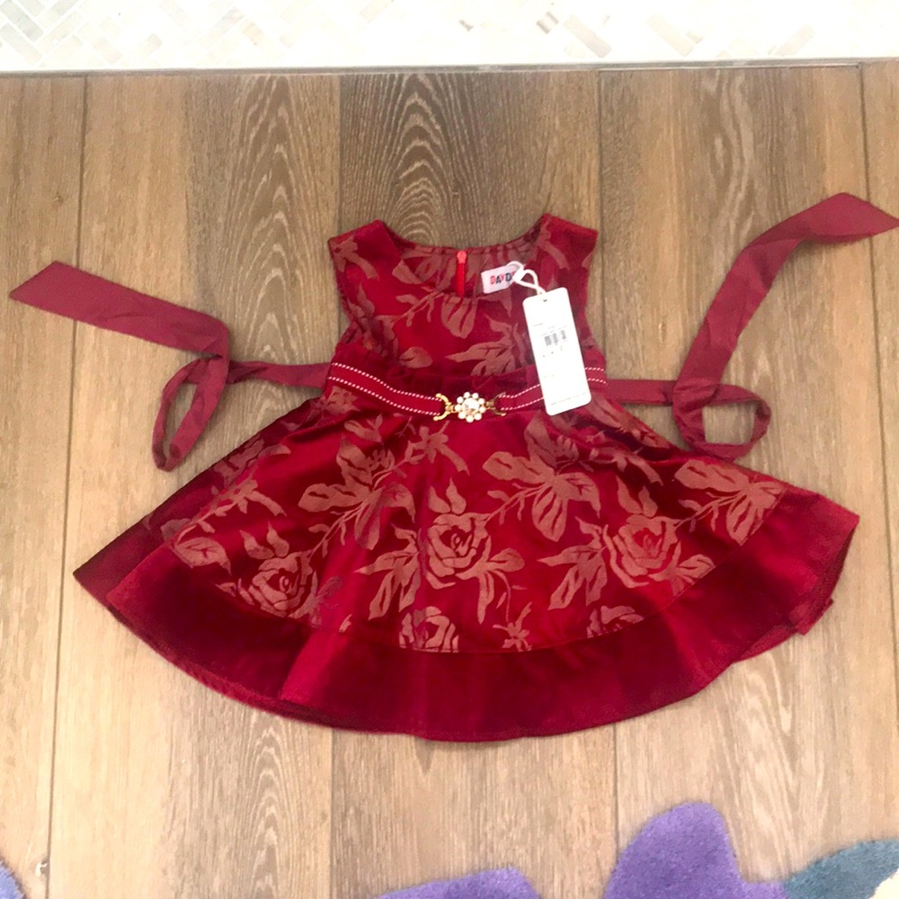 Daydream brand dress NWT sz 2 maroon crystal belt